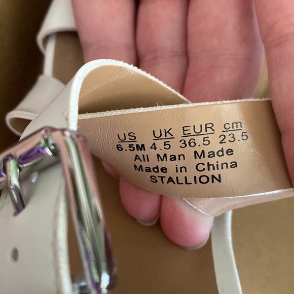 Franco Sarto white wedge sandals size 6.5 - Picture 6 of 7